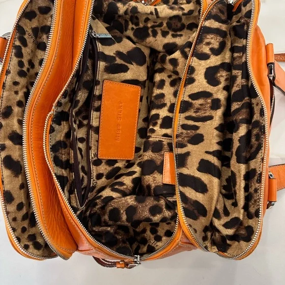 Vintage Dolce & Gabbana Miss Silky Leather Bag (with duster) - Picture 8 of 11